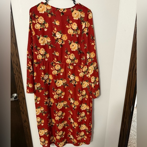 Almost Famous Red Floral Kimono Cardigan - Picture 5 of 6